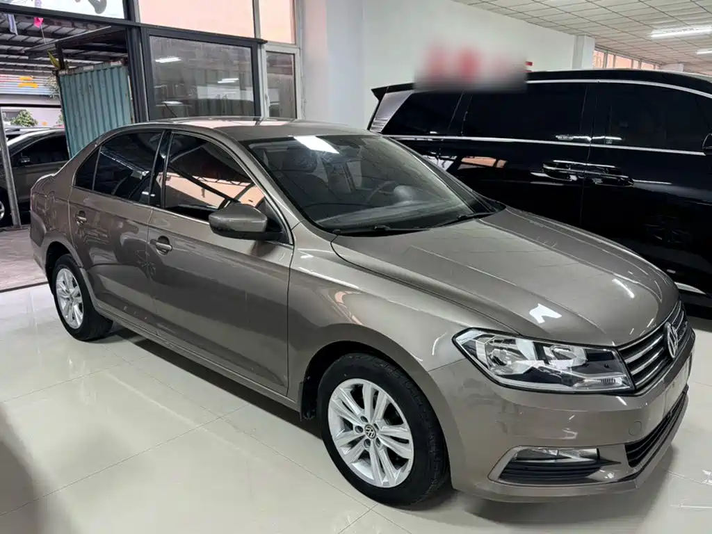 Volkswagen Santana — миниатюра 18