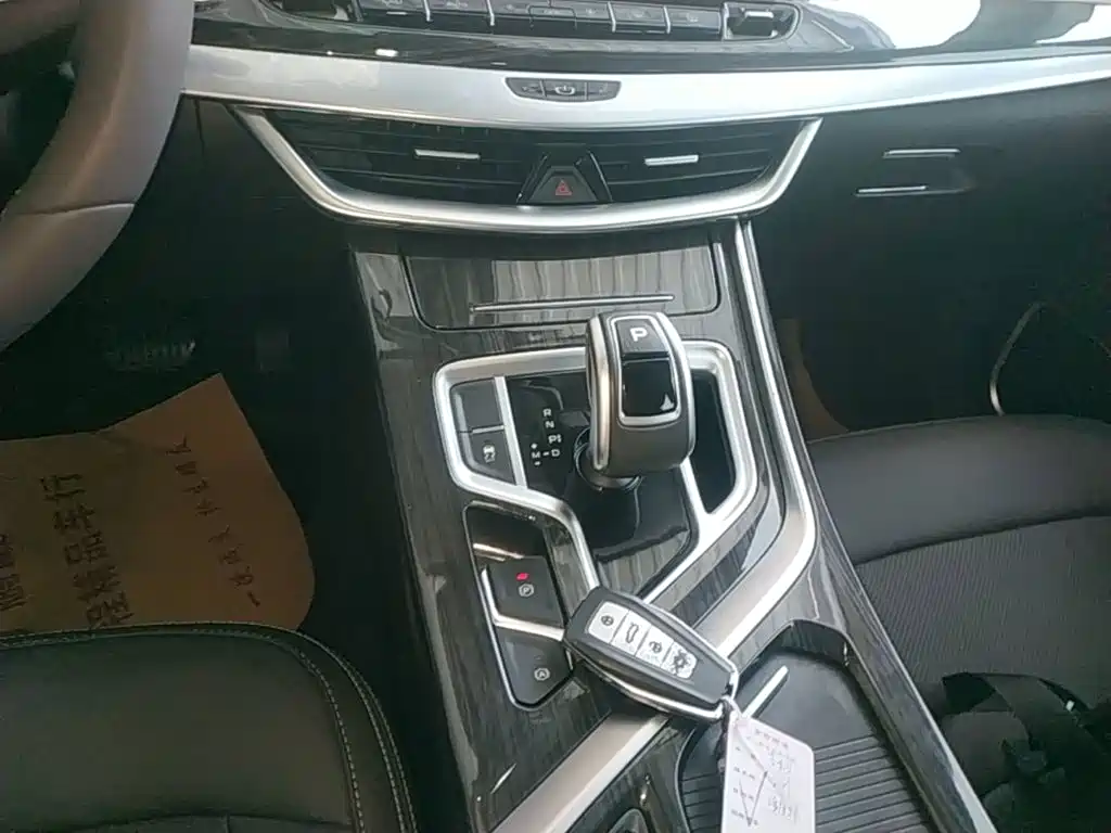 Geely Jia Ji — миниатюра 14