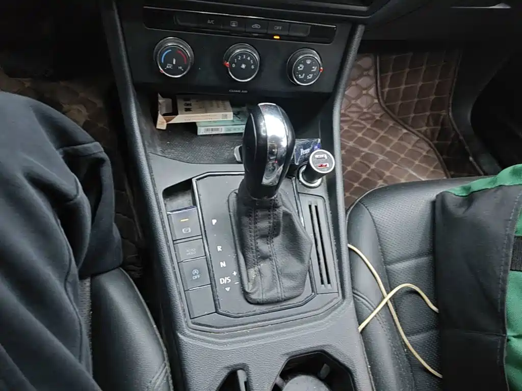 Volkswagen Lavida — миниатюра 14