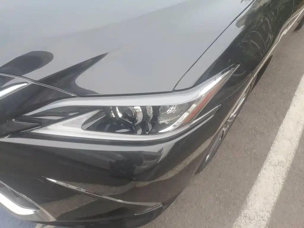 Lexus ES — миниатюра 24