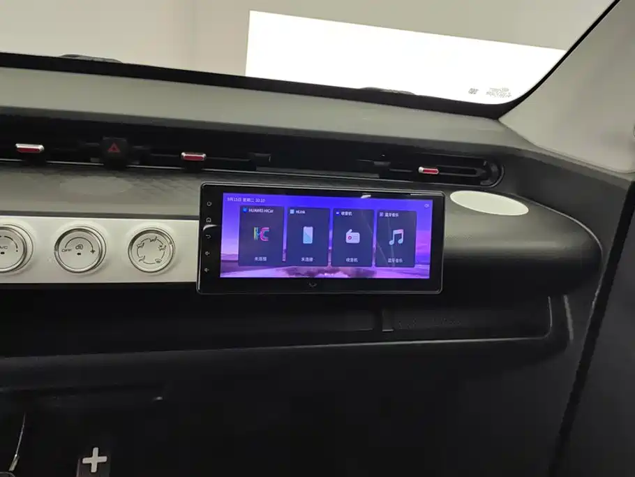 Wuling MINIEV — миниатюра 13