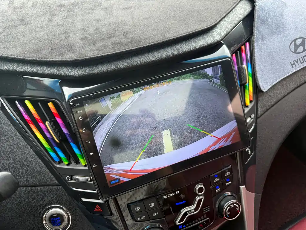 Hyundai Sonata — миниатюра 19