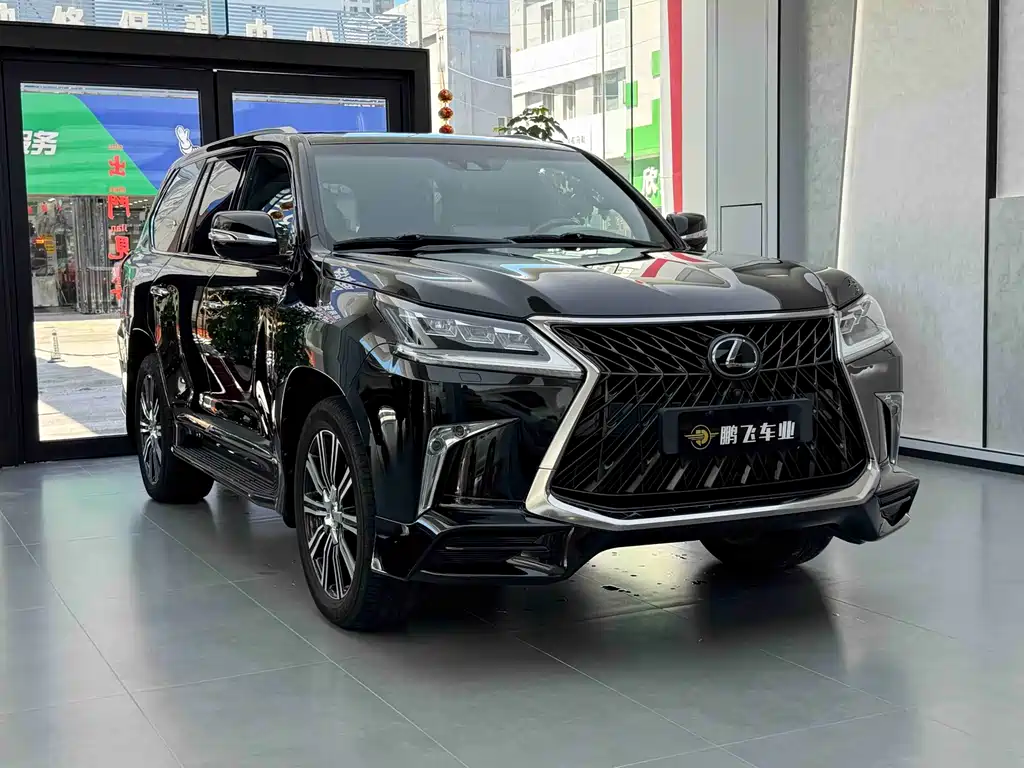 Lexus LX 2019 570