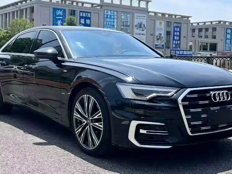 Audi A6L 2026 Черный из Китая, фото 6
