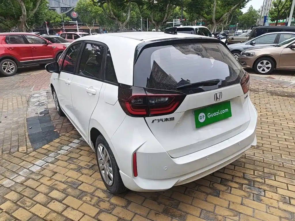 Honda Fit — миниатюра 5