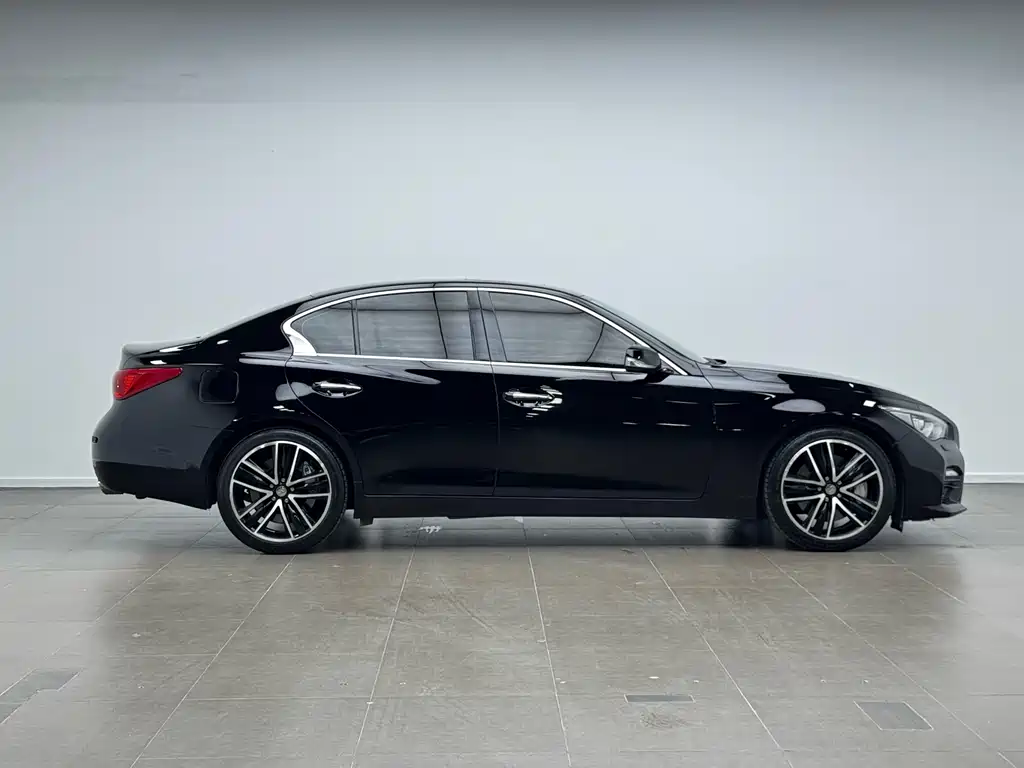 Infiniti Q50 — миниатюра 8