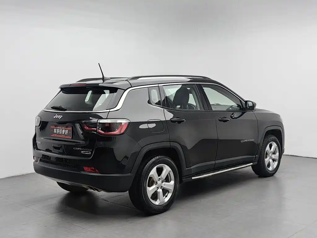 Jeep Compass — миниатюра 2