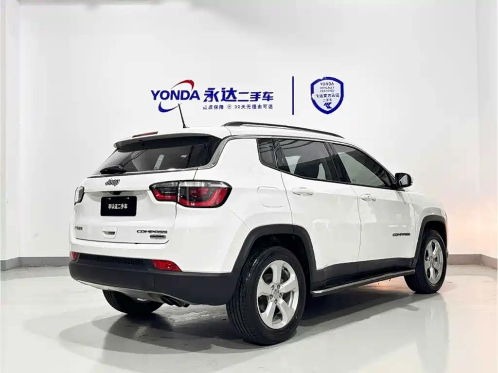 Jeep Compass — миниатюра 5