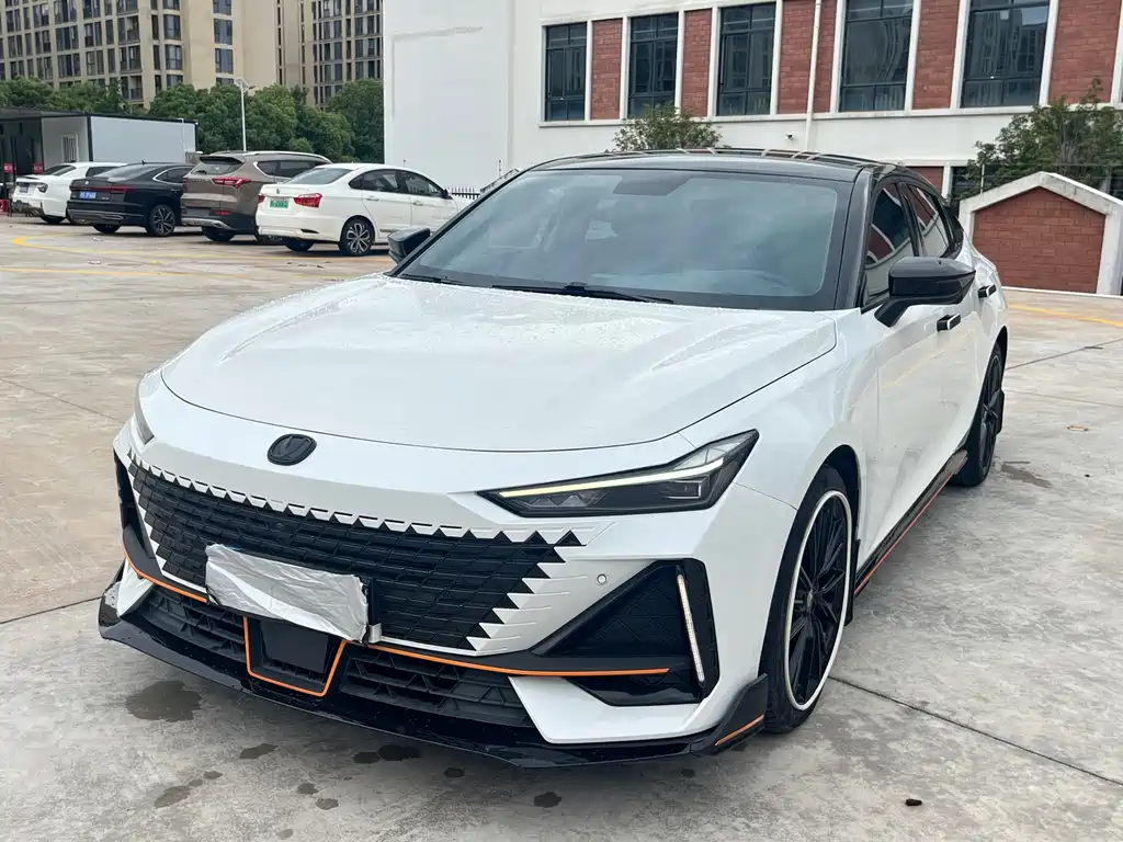 Changan UNI-V 2022
