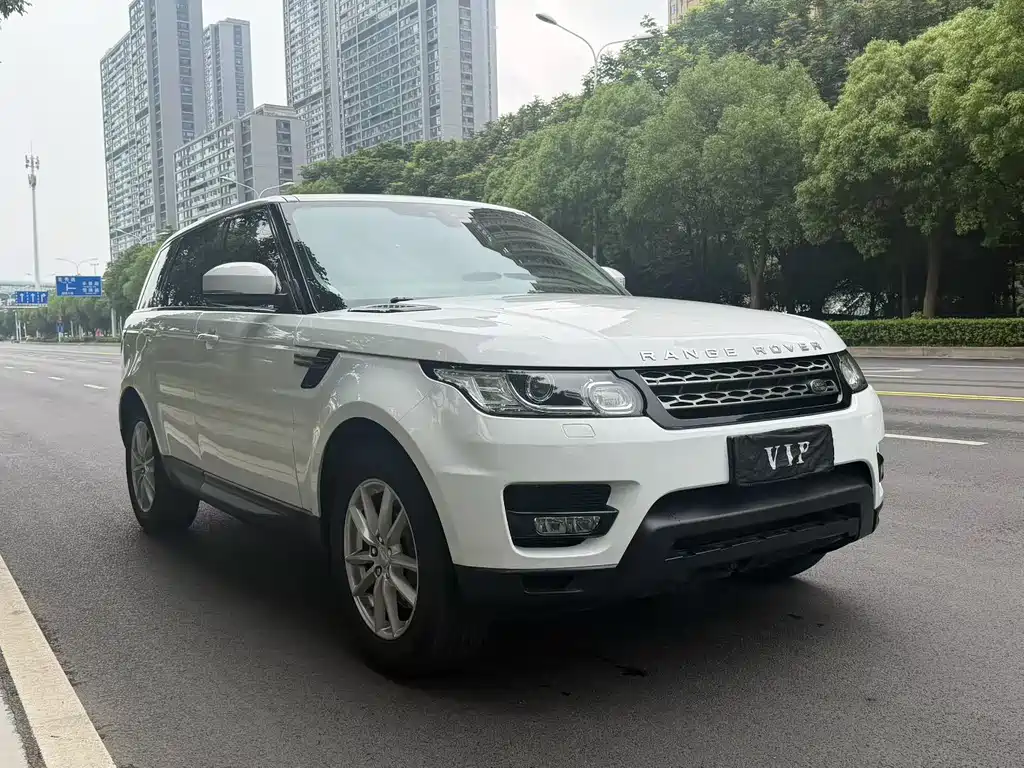 Land Rover Range Rover Sport 2017 3.0 SC V6 SE