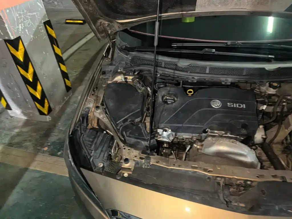 Buick Verano — миниатюра 20