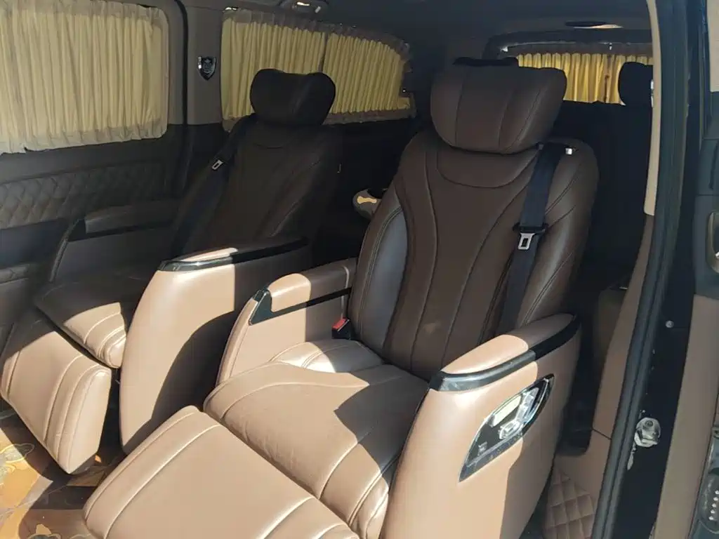 Mercedes-Benz Vito — миниатюра 17