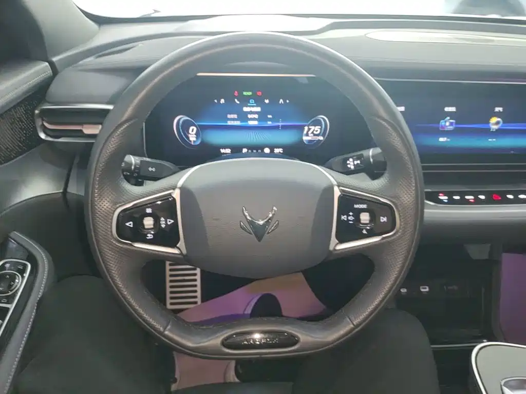 ARCFOX Alpha S — миниатюра 11