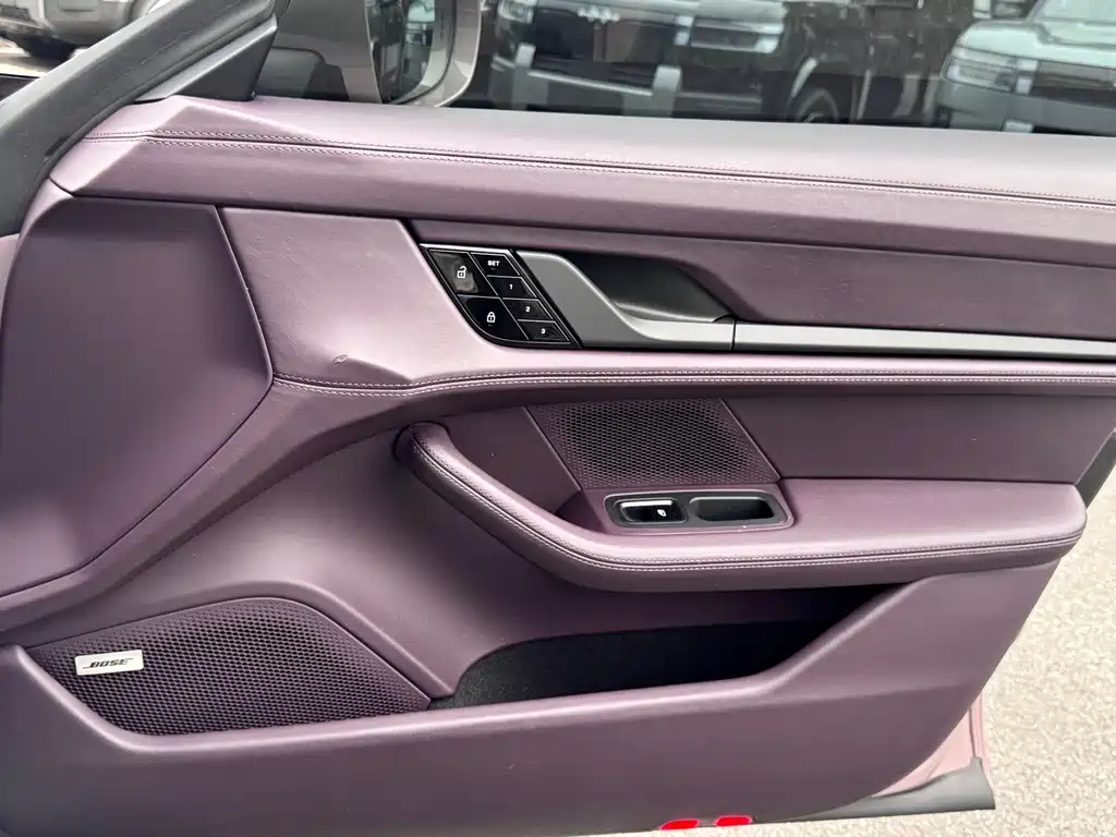 Porsche Taycan 2020 Taycan