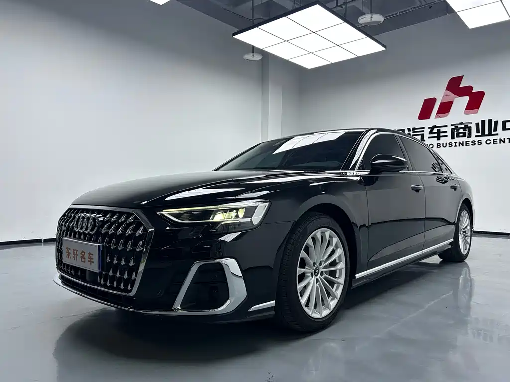 Audi A8 2023