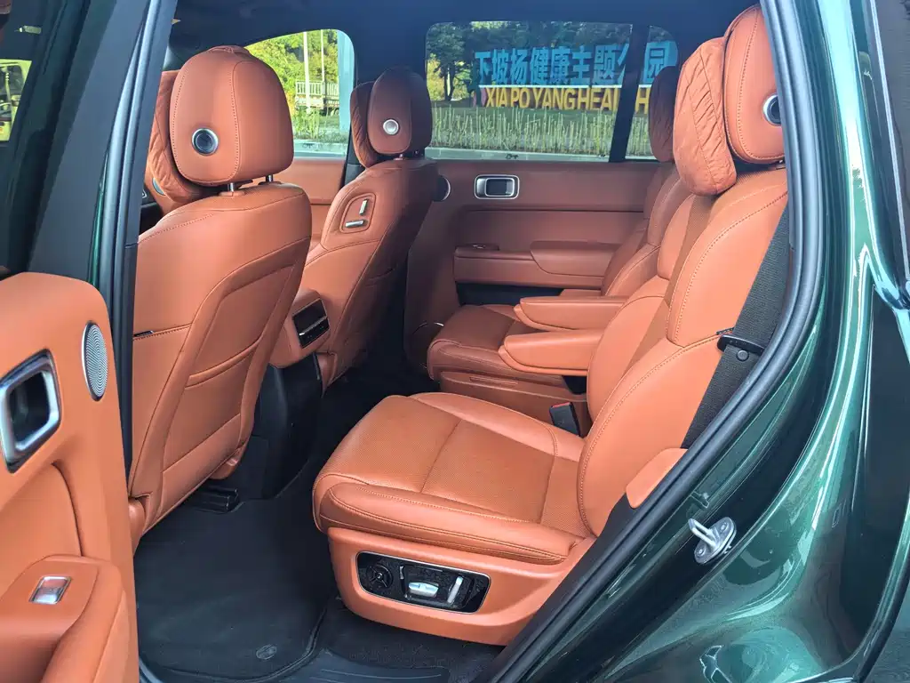 Li Auto Li L8 — миниатюра 15