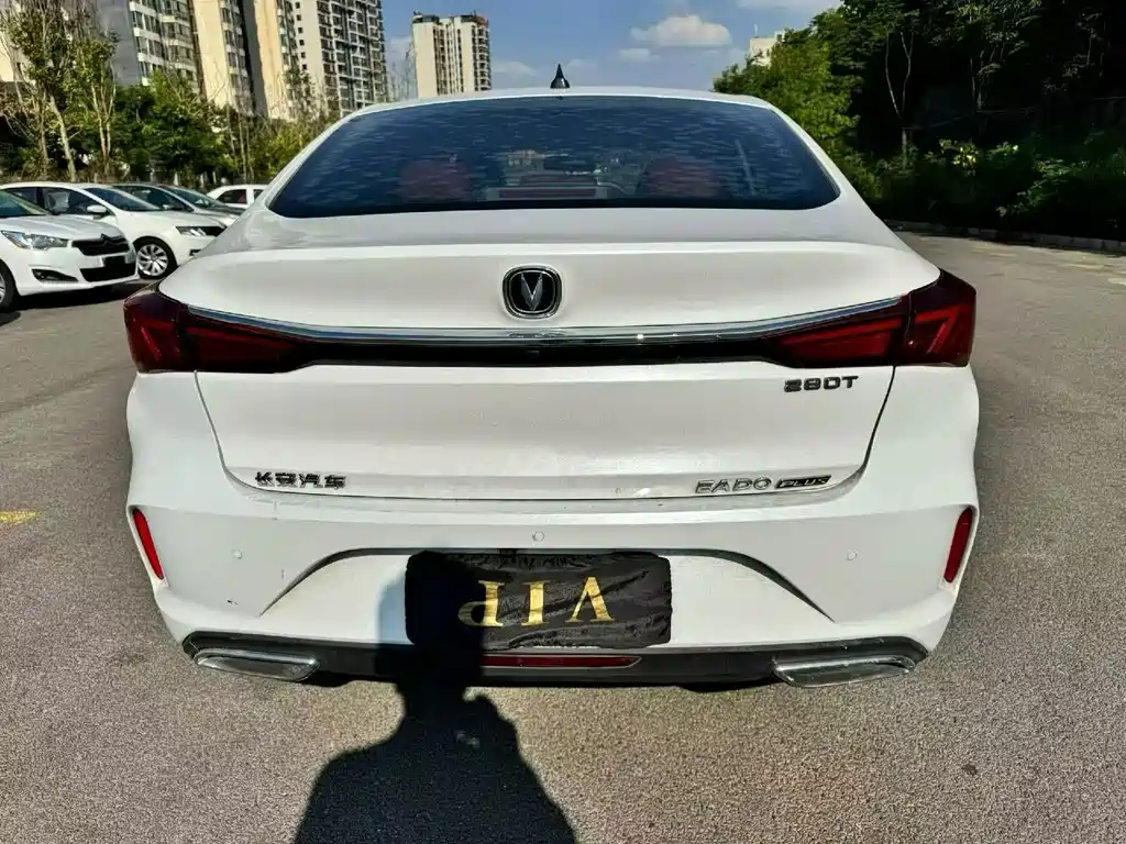Changan Eado — миниатюра 8