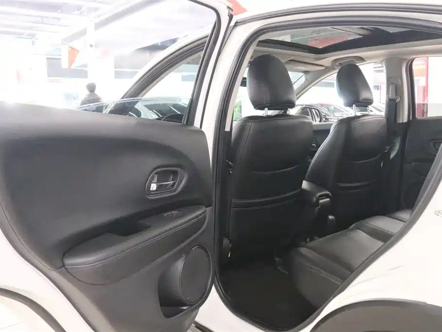 Honda Vezel — фотографии объявления, Фото 12