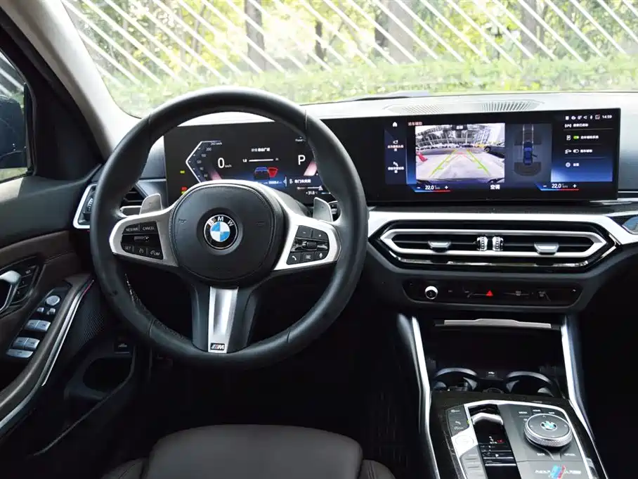BMW 3 Series — миниатюра 13