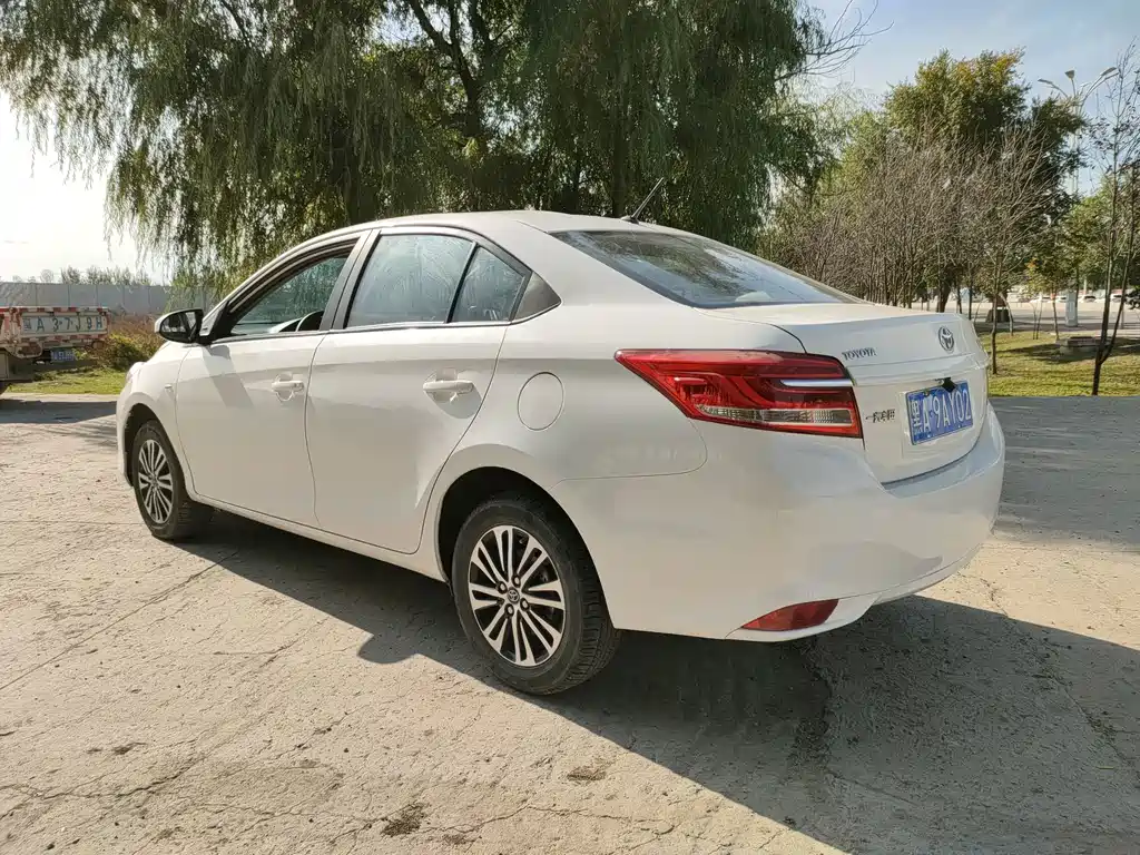 Toyota Vios — миниатюра 8