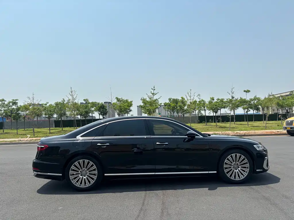 Audi A8 2018 A8L 55 TFSI quattro Premium