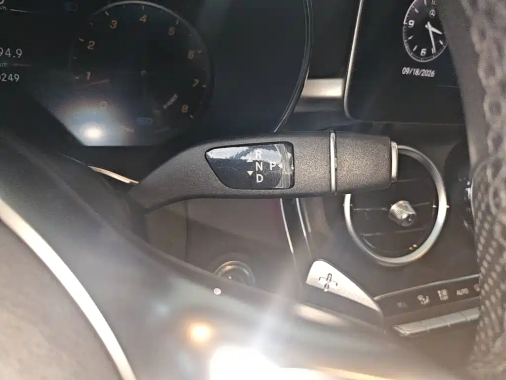 Mercedes-Benz C-Class — миниатюра 14