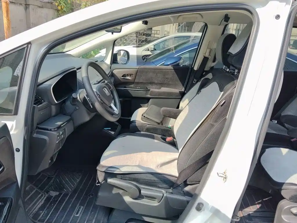 Honda Odyssey — миниатюра 8