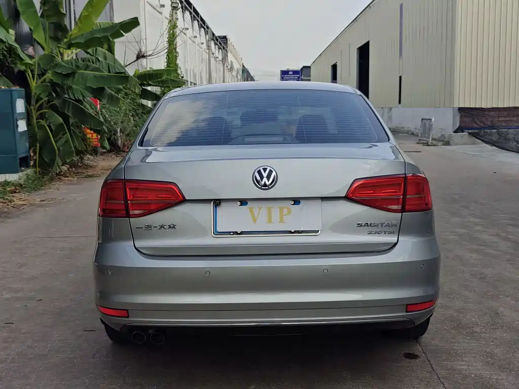 Volkswagen Sagitar — миниатюра 5