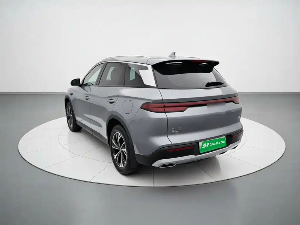 BYD L DM-i — миниатюра 4