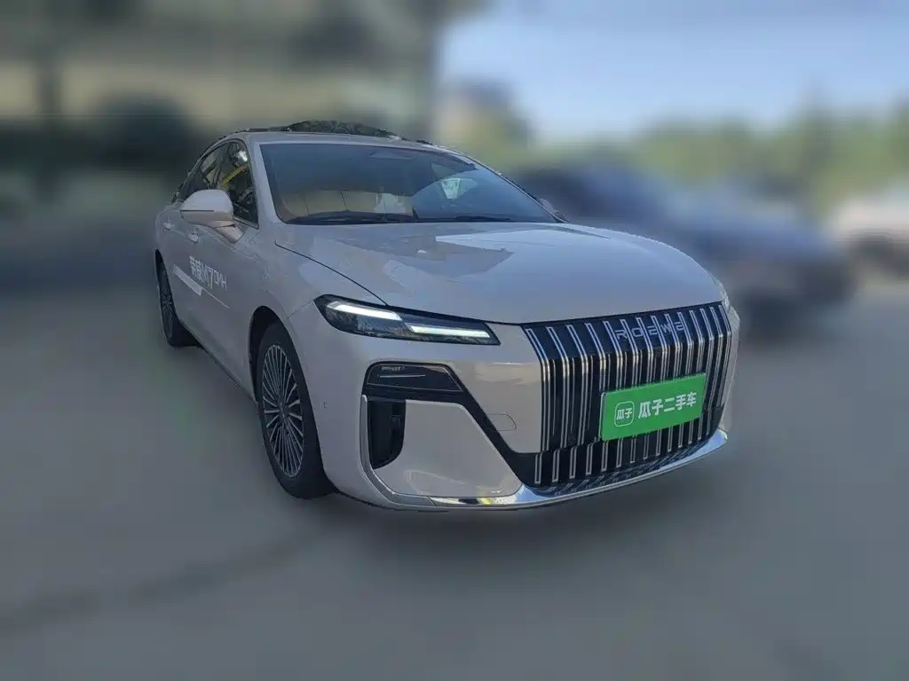 Roewe M7 DMH — миниатюра 25