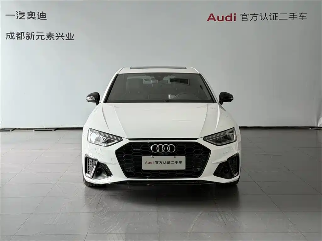 Audi A4L 2022 45 TFSI quattro