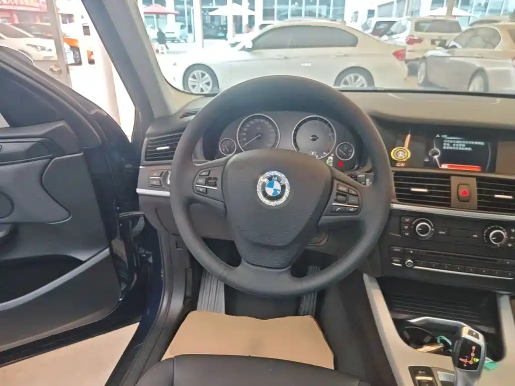 BMW X3 (Import) — миниатюра 11