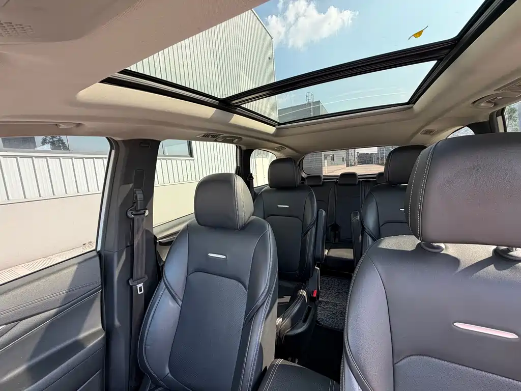 MAXUS Euniq 5 — миниатюра 5