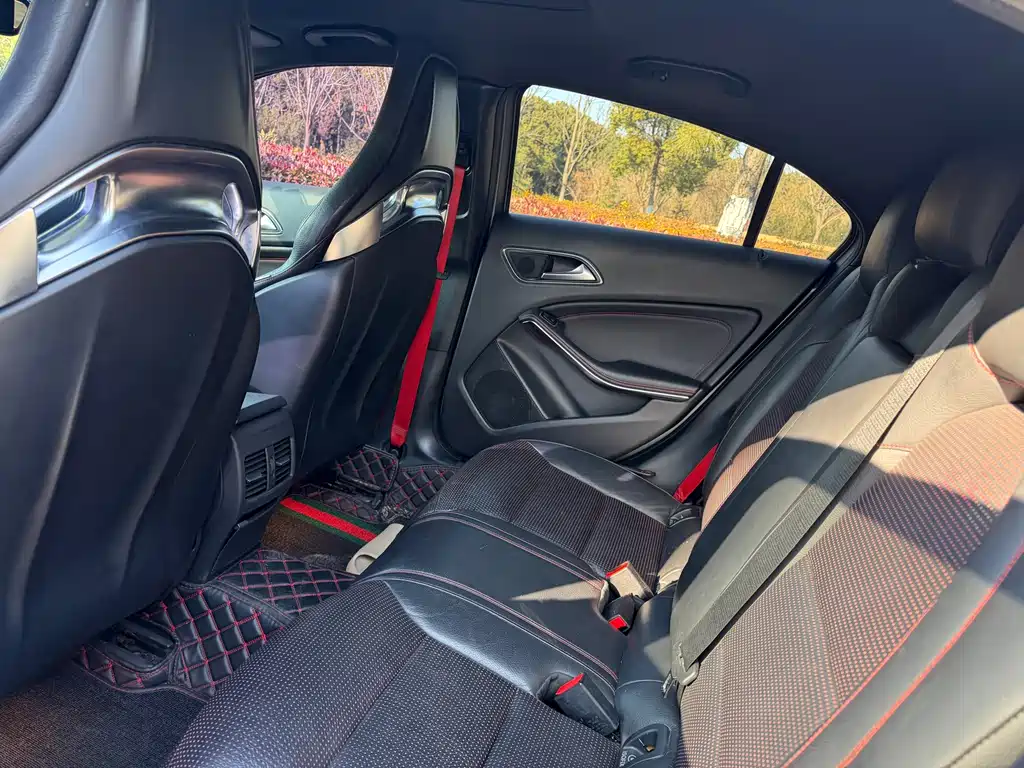 MERCEDES-BENZ A CLASS AMG