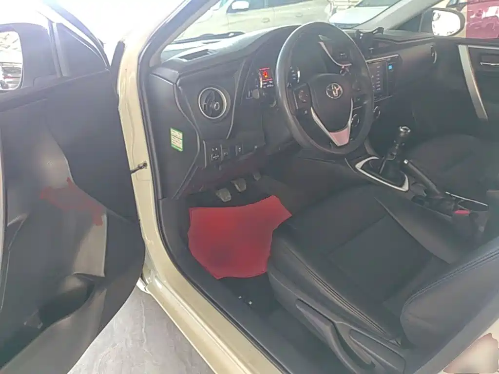 Toyota Corolla — миниатюра 16