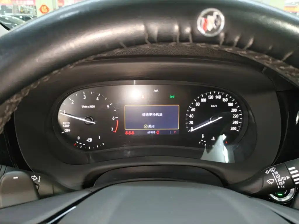 Buick Enclave — миниатюра 12