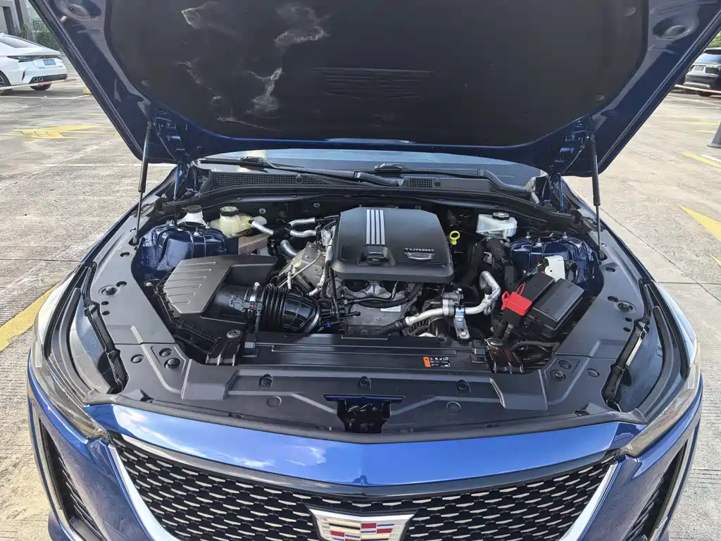 Cadillac CT5 — миниатюра 16