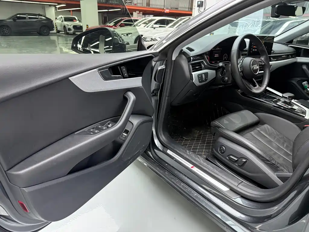 Audi A5 (Import) — миниатюра 5