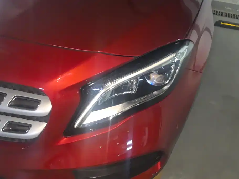Mercedes-Benz GLA — миниатюра 5