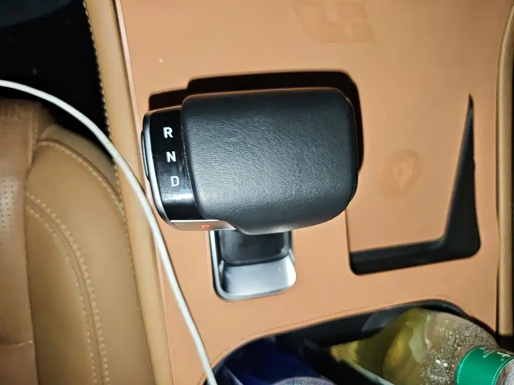 Li Auto Li ONE — миниатюра 10