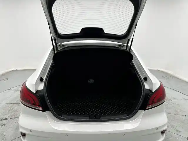 MG MG6 — миниатюра 12