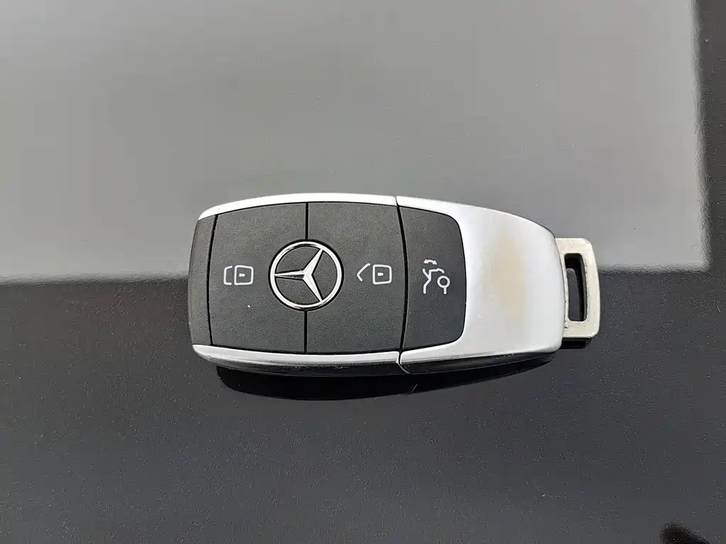 Mercedes-Benz GLC — миниатюра 19