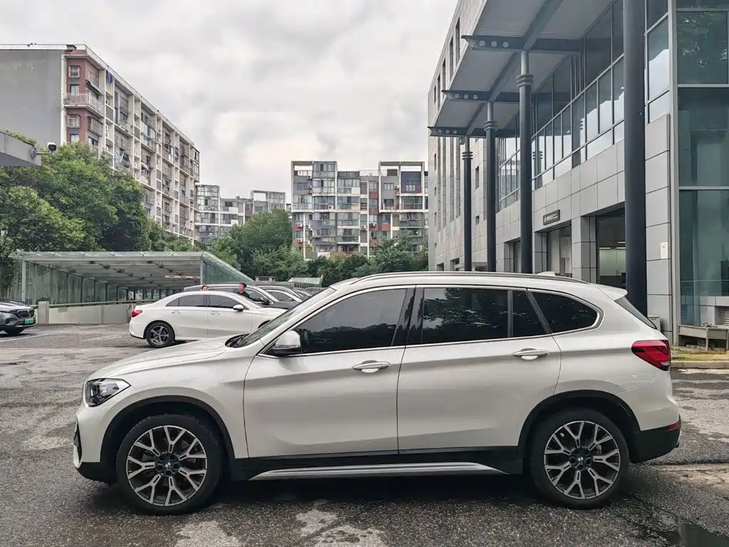 BMW X1 — миниатюра 7