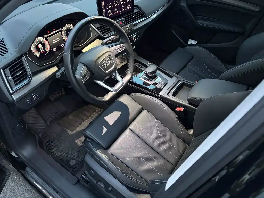 Audi Q5L 2022 40T Luxury