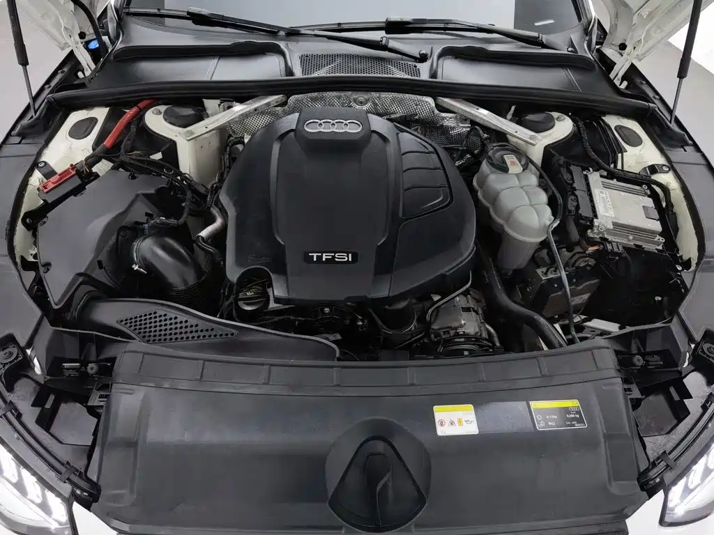Audi A4L — миниатюра 6