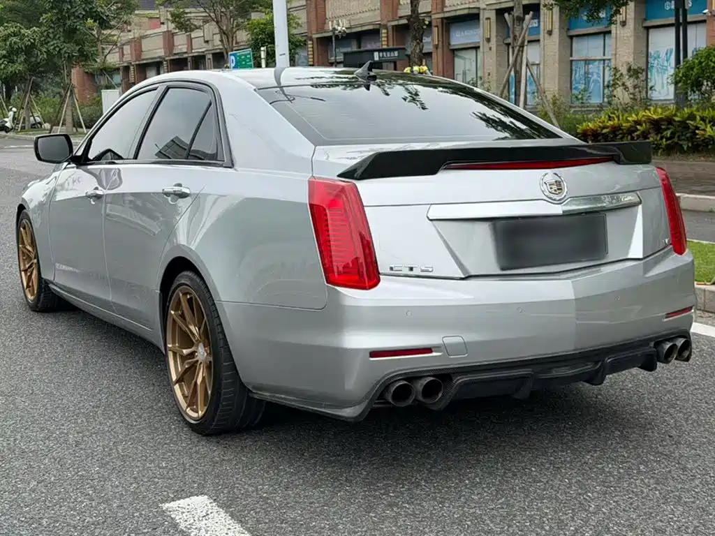 Cadillac CTS — миниатюра 5