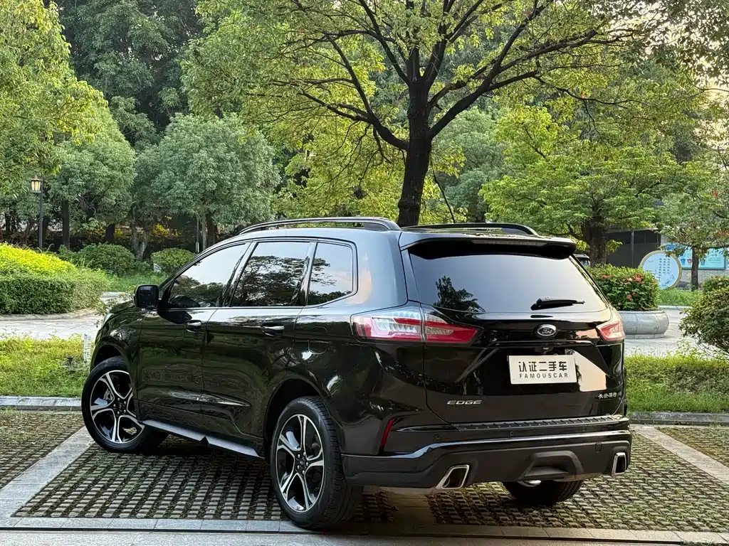 Ford Edge — миниатюра 20