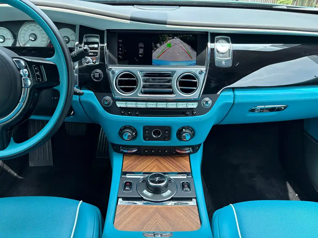 Rolls-Royce Wraith — миниатюра 20
