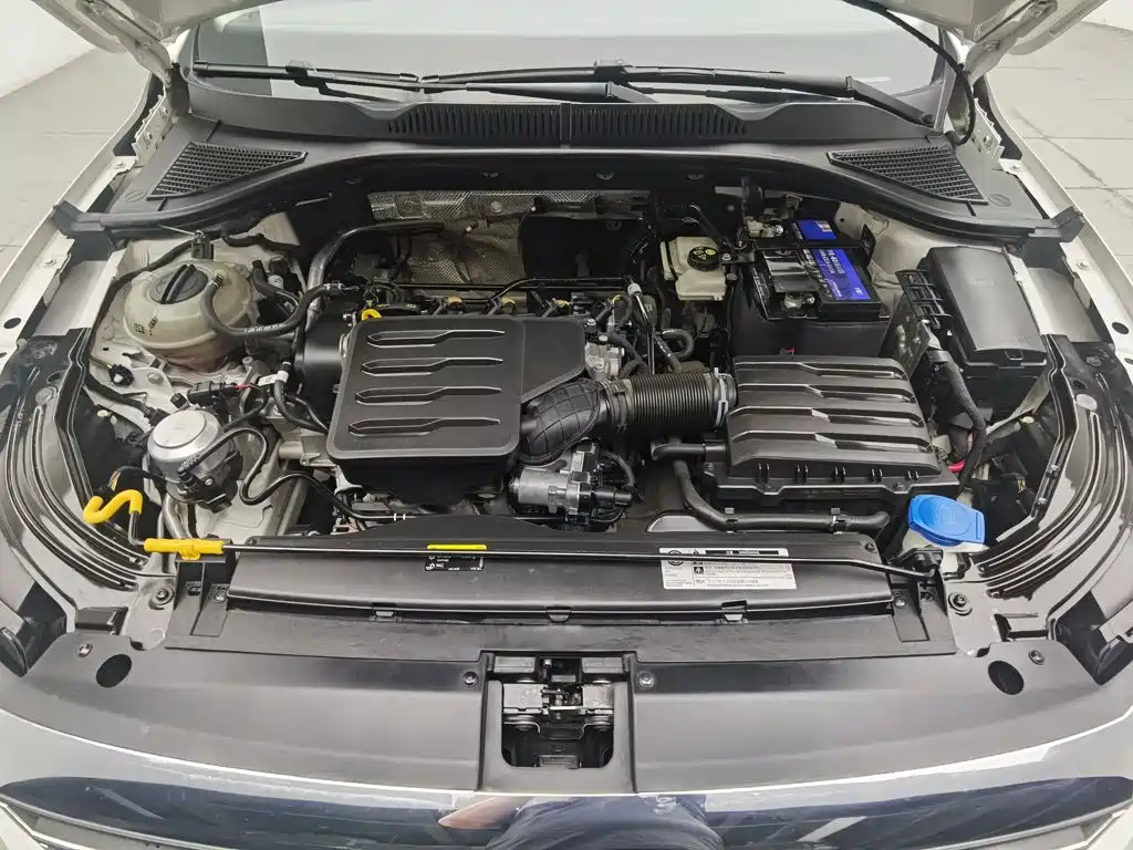 Volkswagen Lavida — миниатюра 6