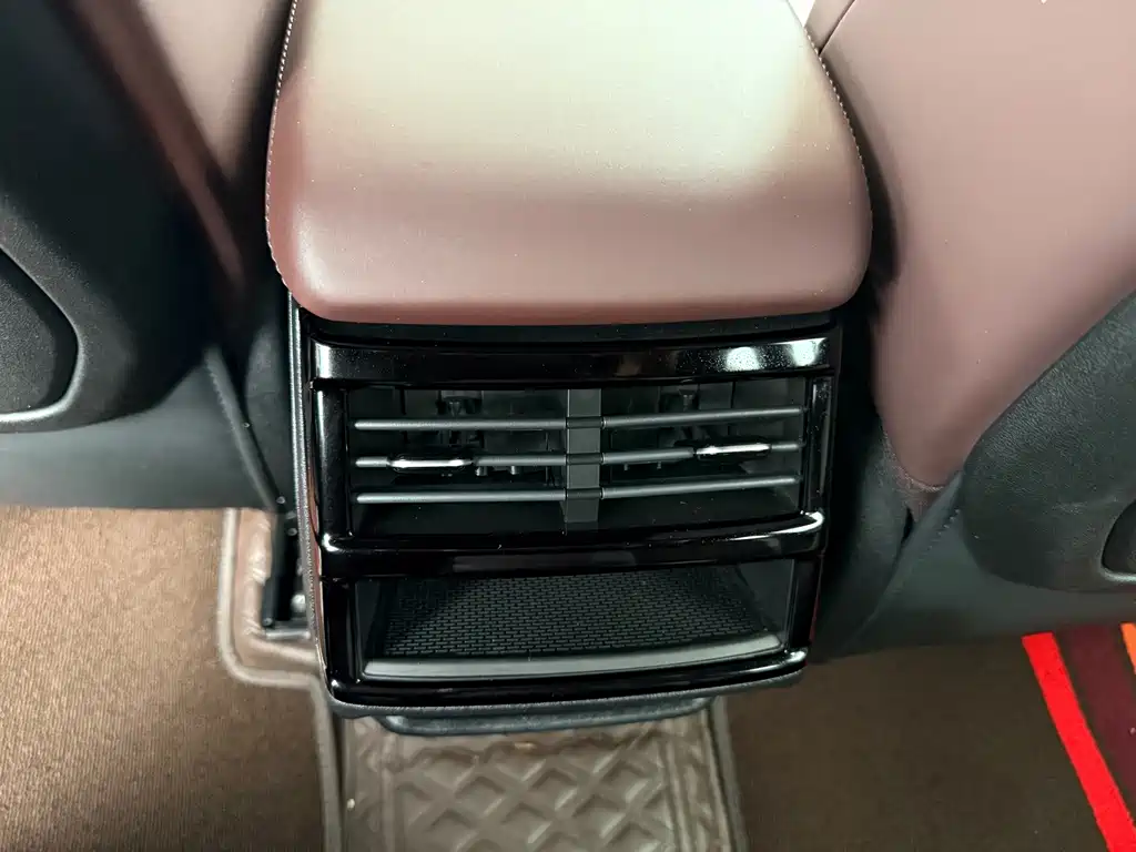 Geely Xingyue L — миниатюра 14